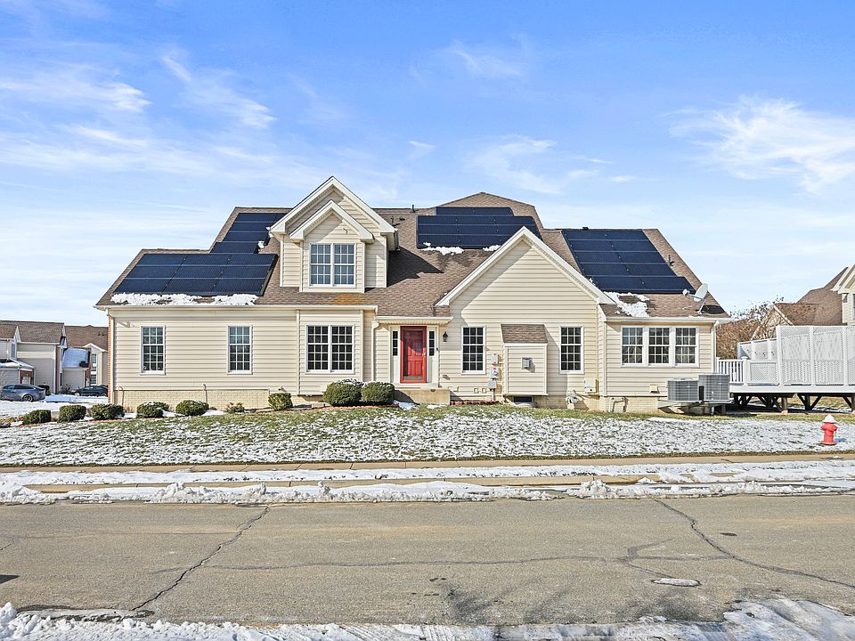1st image of 22918 N Brown Sq #1