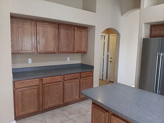 5th image of 1011 Blue Sage Rd NE