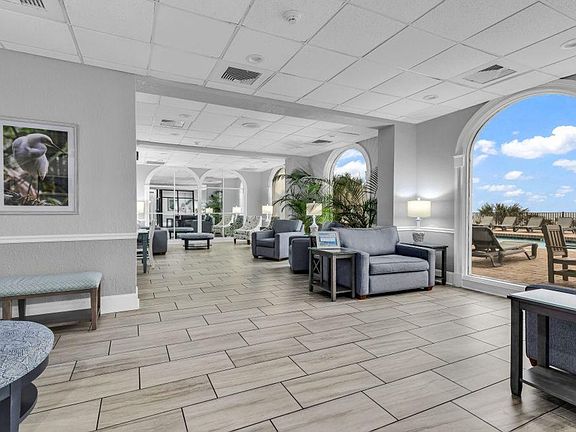 Building's Lounge