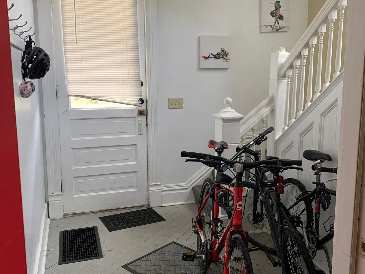 624 S Governor St — Photo 2