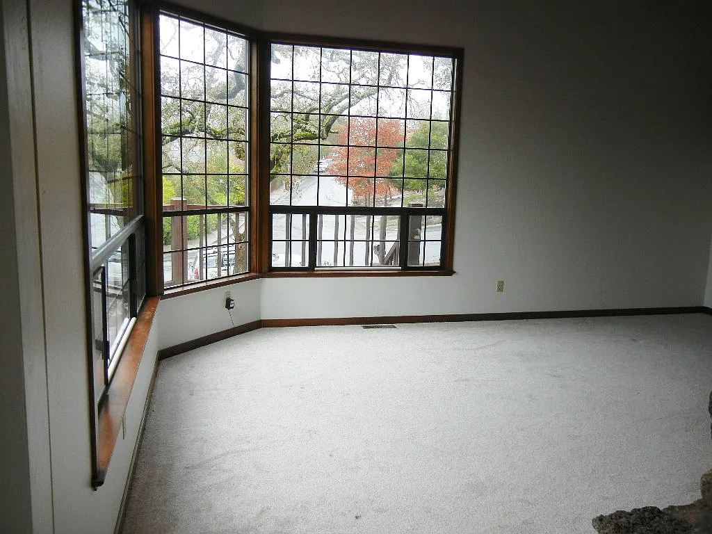 Building Photo - 4738 Annadel Heights Dr