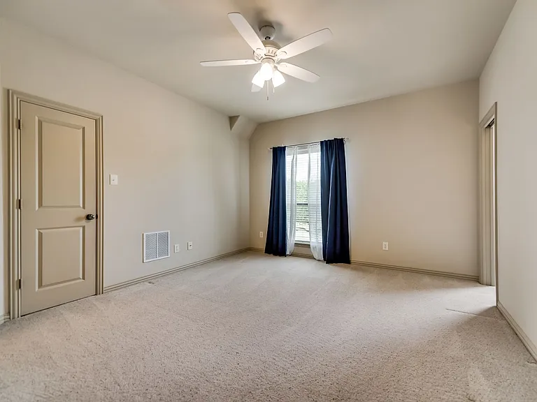 30 Kingsbury Trl — Photo 8