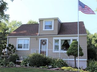 2899 Kendall Rd, Akron, OH 44321