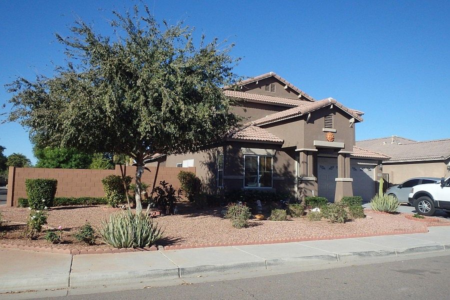 2nd image of 3434 S 72nd Ln