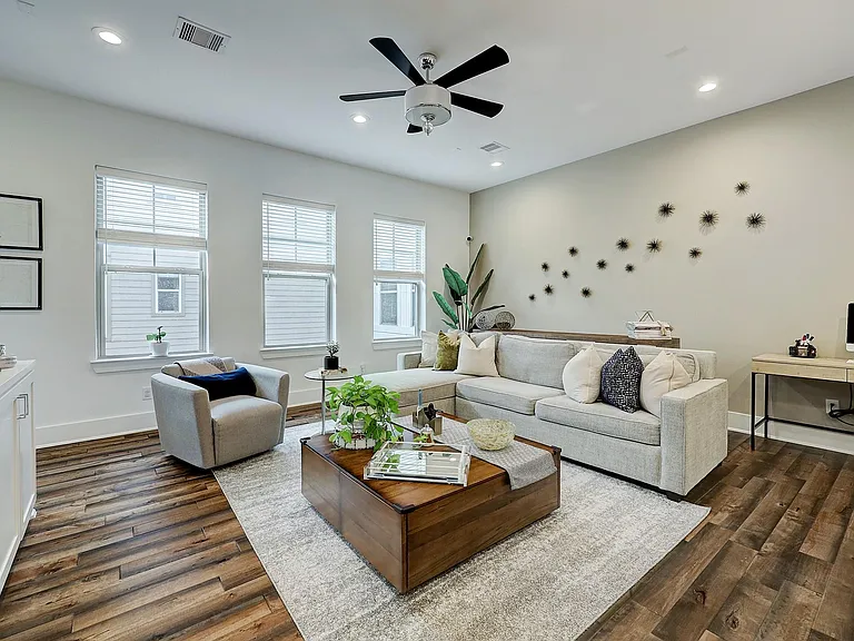 4214 Eli St #B — Photo 11