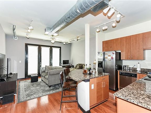 4th image of 5300 Peachtree Rd Unit 1514