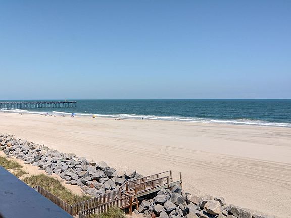 Easy beach access with private walkway