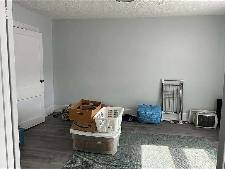 1286 Parent Ave #4 — Photo 7