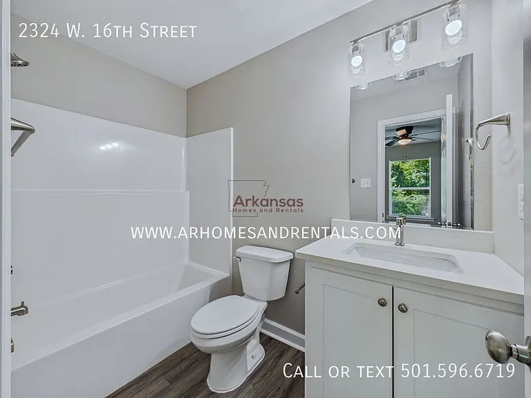 2324 W 16th St — Photo 6