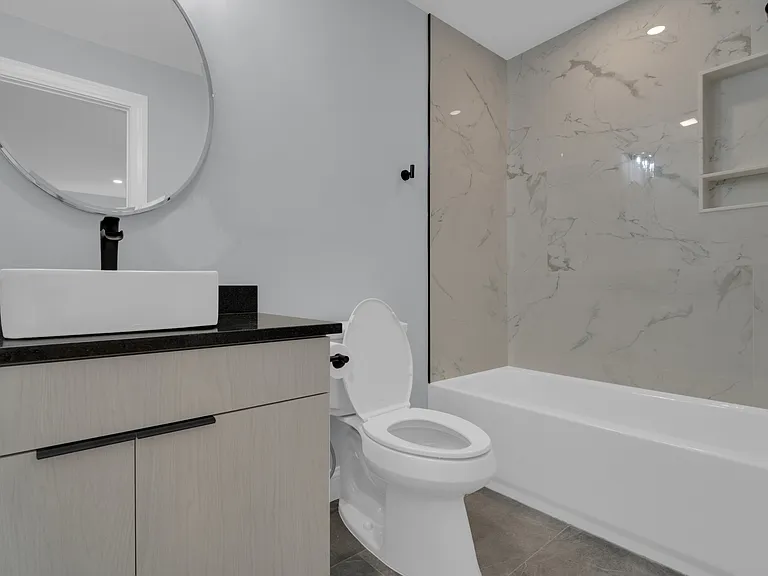 1 Rockingham Ave #1 — Photo 6