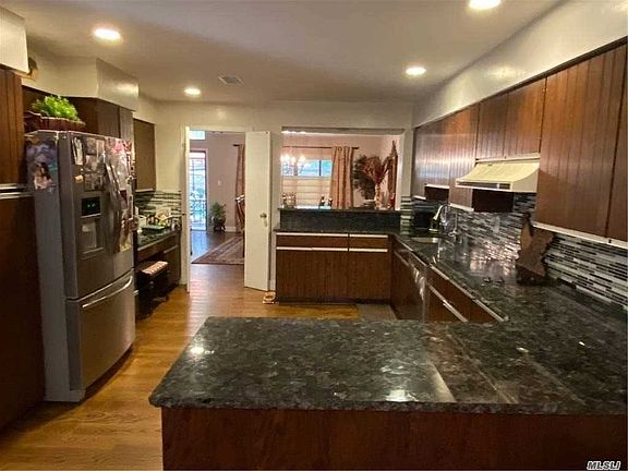 4th image of 193 Heron Ln