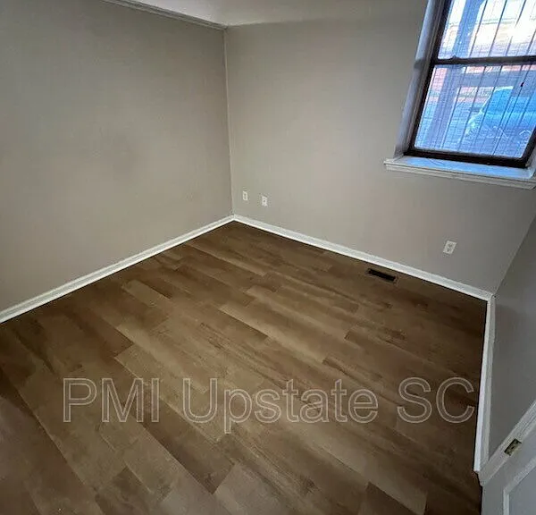 101 Silver St #101 — Photo 15