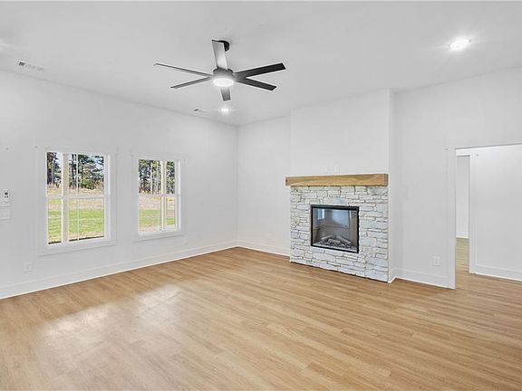 4th image of 1065 Lee Road 315 Rd
