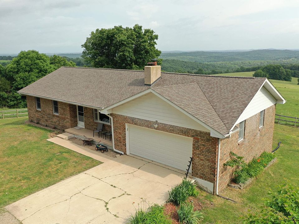 1st image of 283 Wyandotte Dr