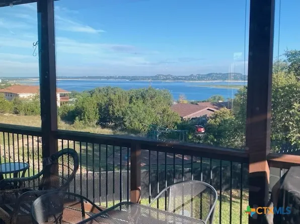 866 Artillery Dr, Canyon Lake, TX 78133