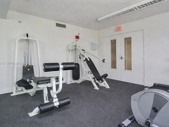 5th image of 219 NW 12th Ave APT 607