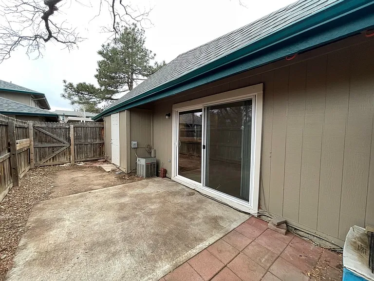 5918 S Willow Way — Photo 17