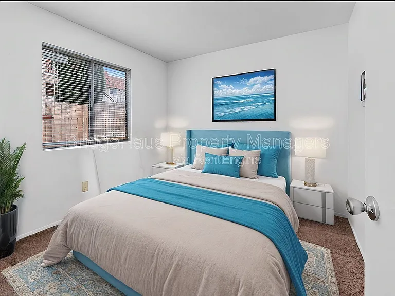 449 S Mollison Ave #3 — Photo 19
