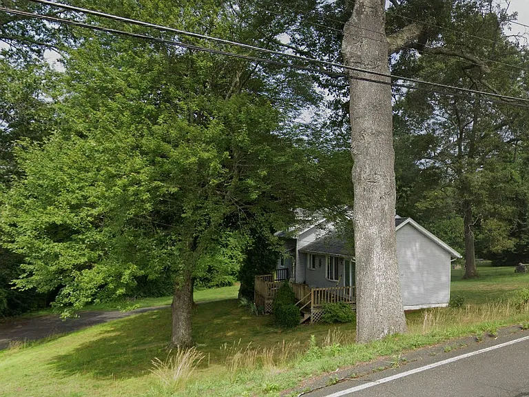 17 Berkshire Ave — Photo 11