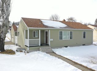 1301 N 2nd St, Aberdeen, SD 57401