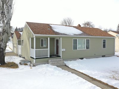 1301 N 2nd St, Aberdeen, SD, 57401