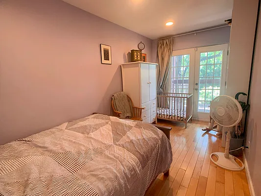 Rented by NextStopNY | media 17