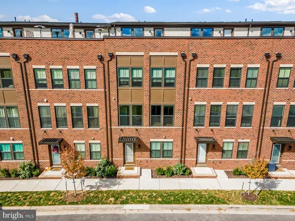 1530 Decatur St, Baltimore, MD 21230