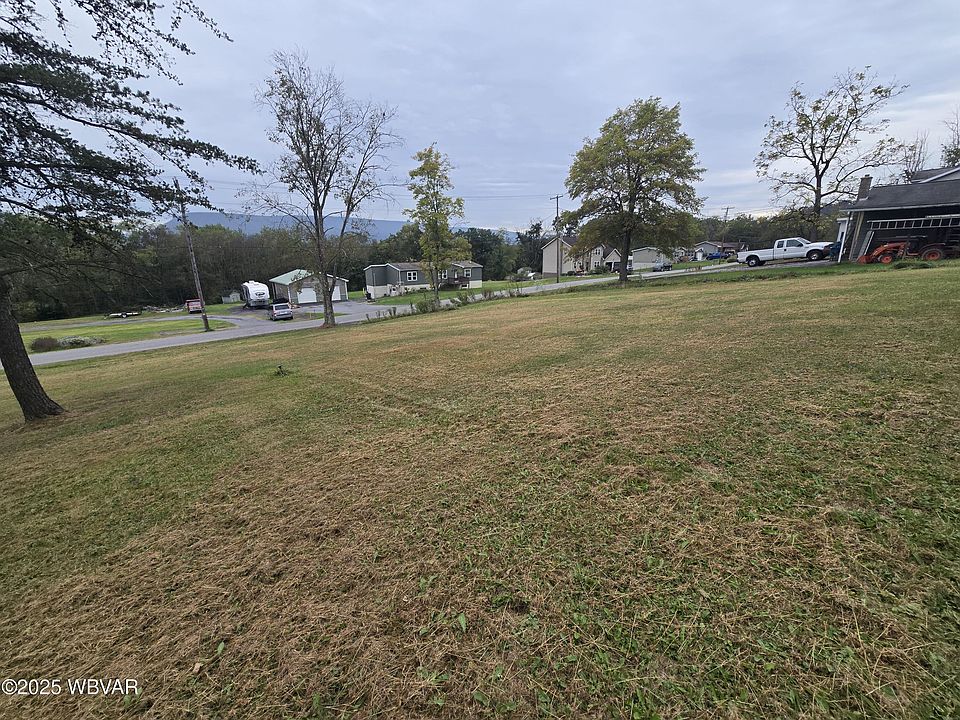 2nd image of 133 Riverview Dr