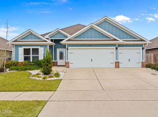 4752 Rosemary St, Panama City, FL 32404