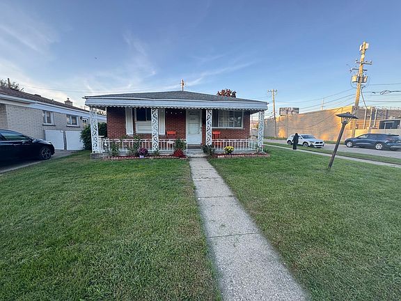 2nd image of 24104 Hass St
