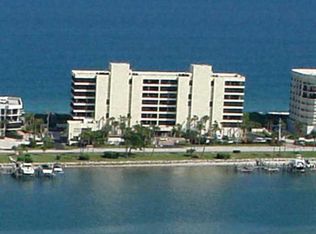19900 Beach Rd APT 202, Tequesta, FL 33469
