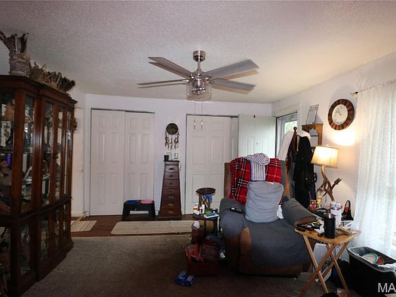 5th image of 224 N Park St
