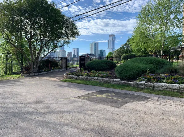 Castleplace Apartments, 1112 W 11th St APT 102, Austin, TX 78703