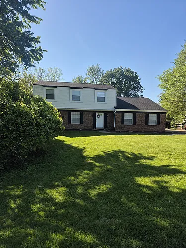 10121 Montgomery Rd Photo 1