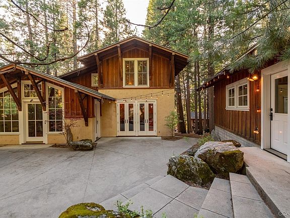 2nd image of 2286 Pardee Dr
