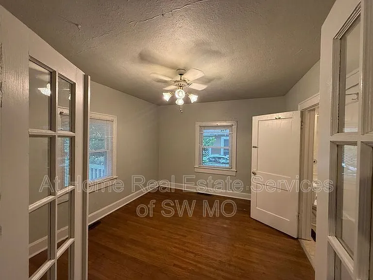 1169 S Kimbrough Ave — Photo 4