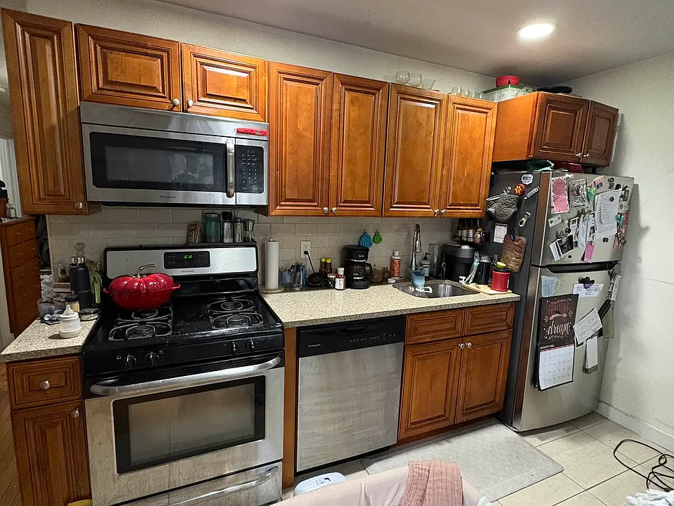 14-34 31st Ave #2A