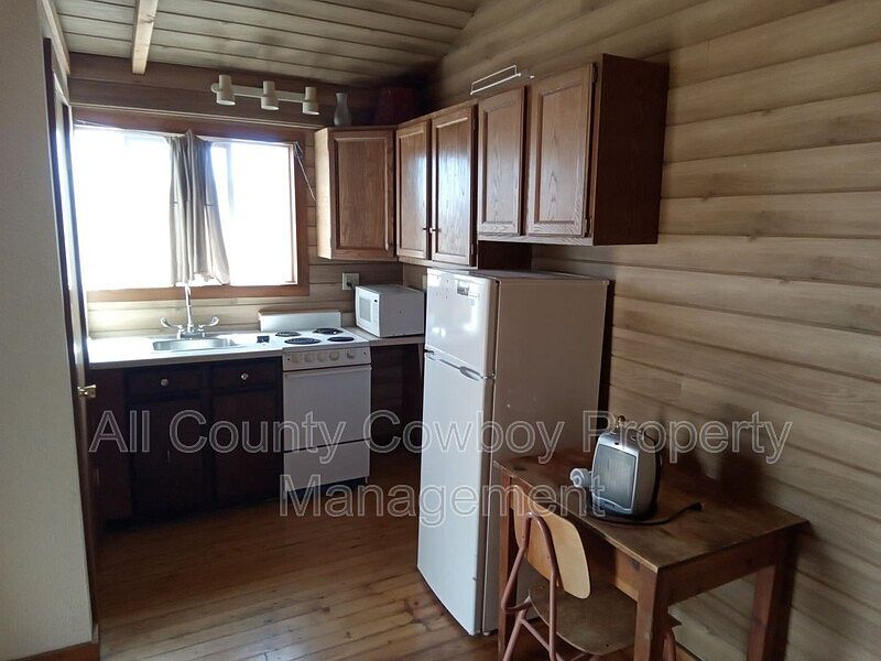 12B Cedar St, Centennial, WY 82055 Zillow