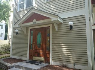 30 Cameron St APT 4, Brookline, MA 02445