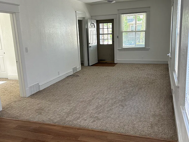 1241 Bluff Ave — Photo 11