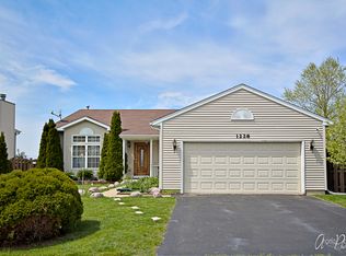 1228 Pheasant Run, Zion, IL 60099