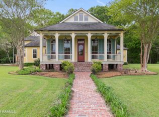 529 Rue La Belle, Breaux Bridge, LA 70517