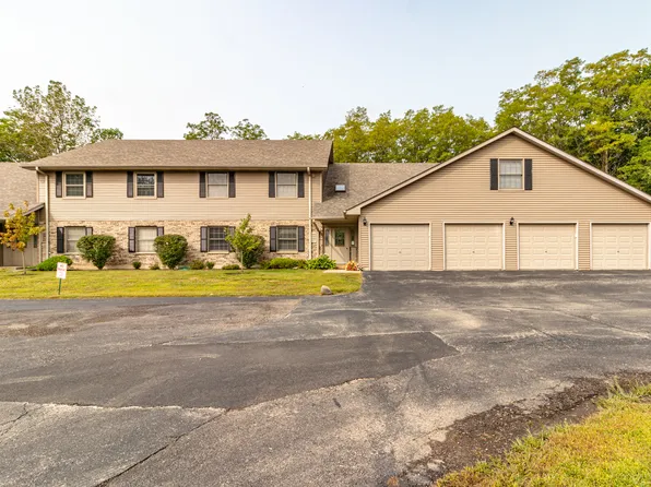 1667 W Beach Rd, Waukegan, IL 60087