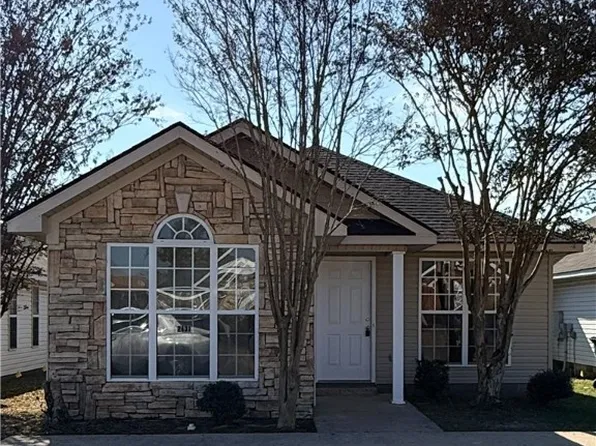 2431 Starlight Dr, Tuscaloosa, AL 35405