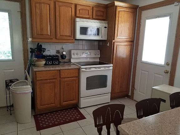 4th image of 112 Westwood Dr