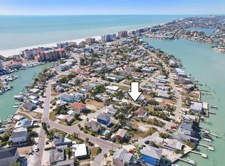 13135 4th St E #6, Saint Petersburg, FL 33708