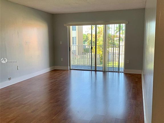 4th image of 4810 NW 79th Ave APT 204