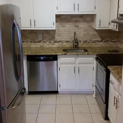 2nd image of 320 Maryland Ave