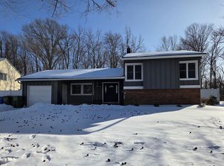 61 Carlton Ave, Marlton, NJ 08053