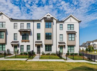 510 Healy Dr, Cumming, GA 30040